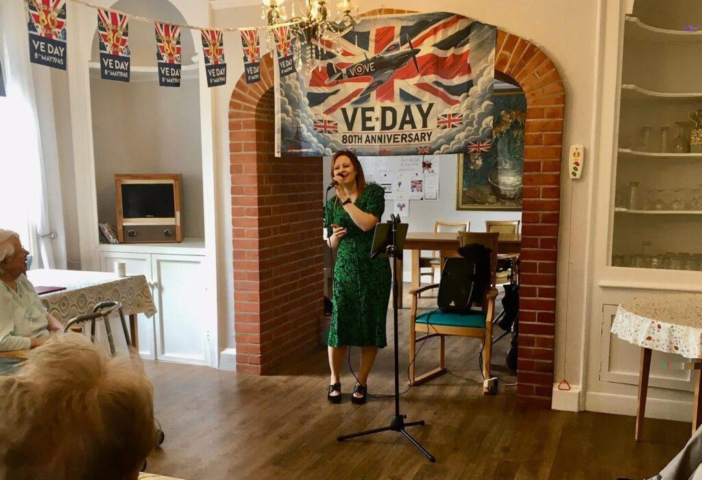 Tracy Wedding & Events Singer Tribute Acts Essex VE Day